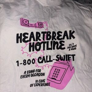 Adelaide’s Fort Taylor Swift inspired Heartbreak Hotline Graphic Tee